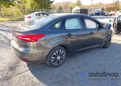 2017 Ford Focus S from USA, damaged, VIN 1FADP3E25HL262671